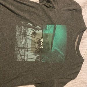 Men’s Hurley dri-fit tee shirt size L